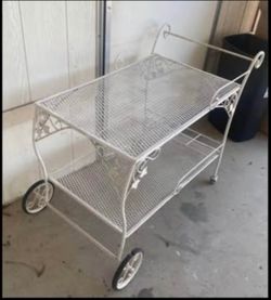 Rare 1940’s-1960’s Russell Woodard Rose wrought iron bar cart. All four wheels smooth
