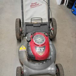 Craftsman Gas Lawn Mower With Bag