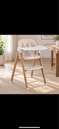 New in box 5-in-1 Convertible Baby High Chair