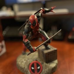 Alter Ego Deadpool “Finders Keypers” Action Figure / Statue 