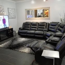 Vacherie Black Reclining Sectional  / couch /Living room set 