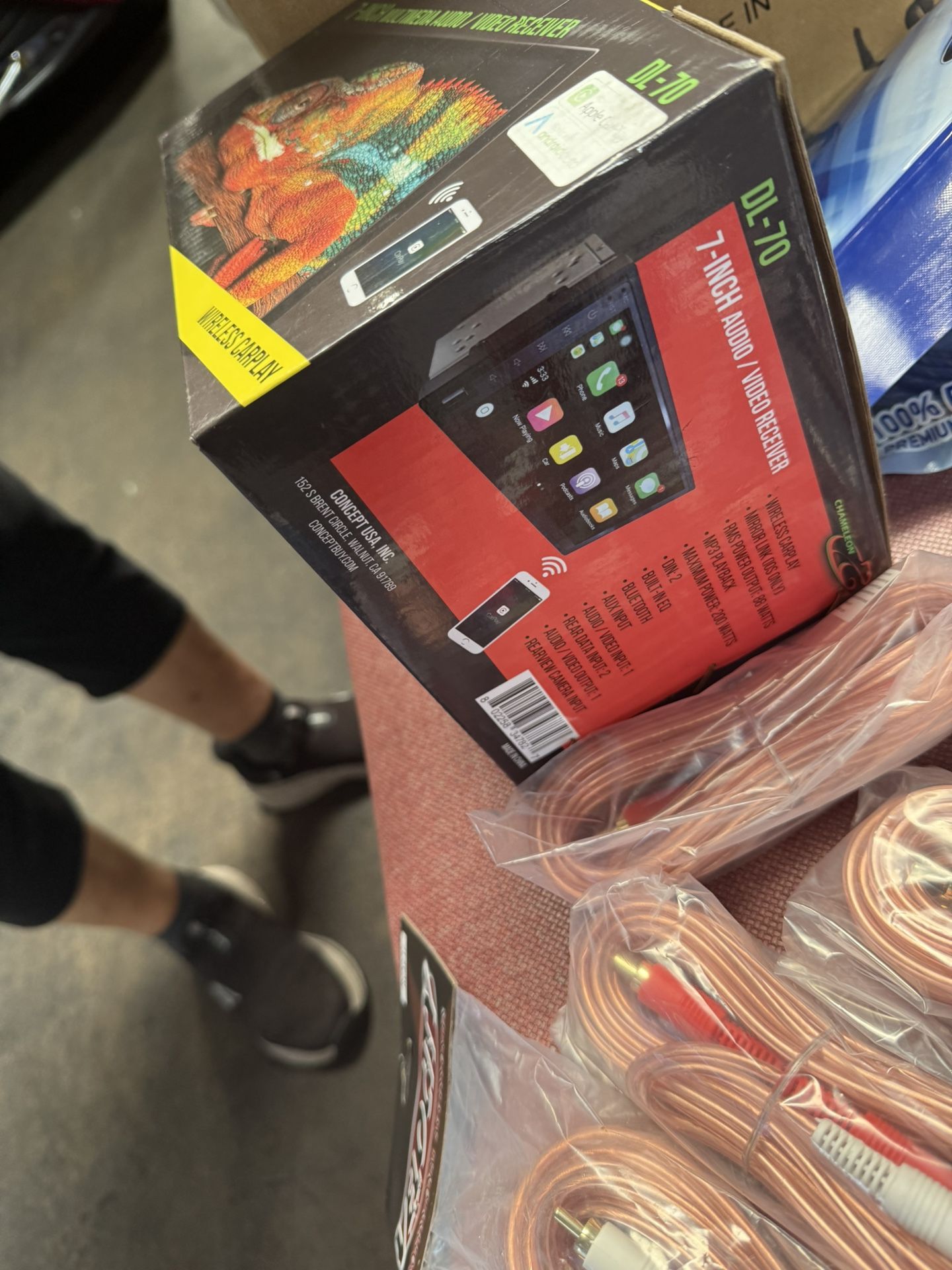 Tire Shop & Tint Shop Loma Linda/redlands/san Bernardino Window