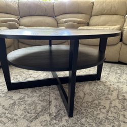 Round Coffee Table (black)