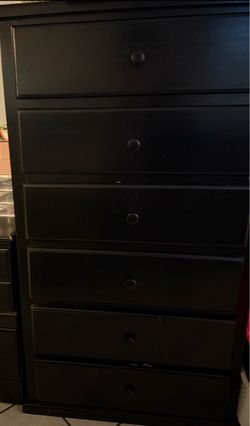 Black Dresser
