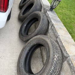 Michelin LTX AT2 275/65R20