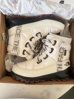 Brand New North Face snow/rain boots