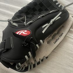Rawlings Glove Slow Pitch 