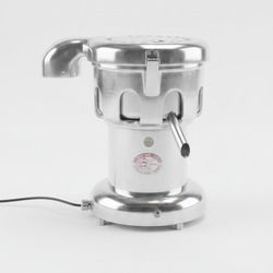  Juicer – Heavy Duty, Commercial Ruby 2000