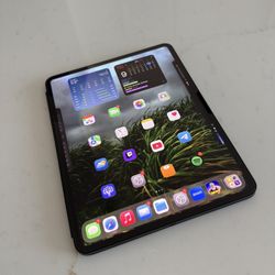 iPad Pro 13” (M4)