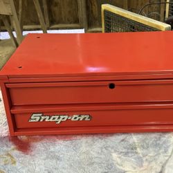 Snap On Two Drawer Toolbox