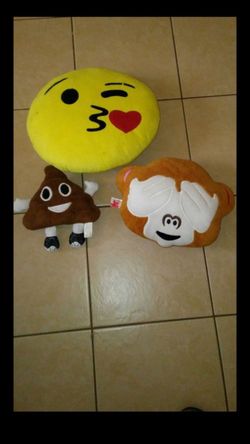 Emoji plush