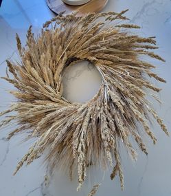 Dried Beige Wheat Wreath