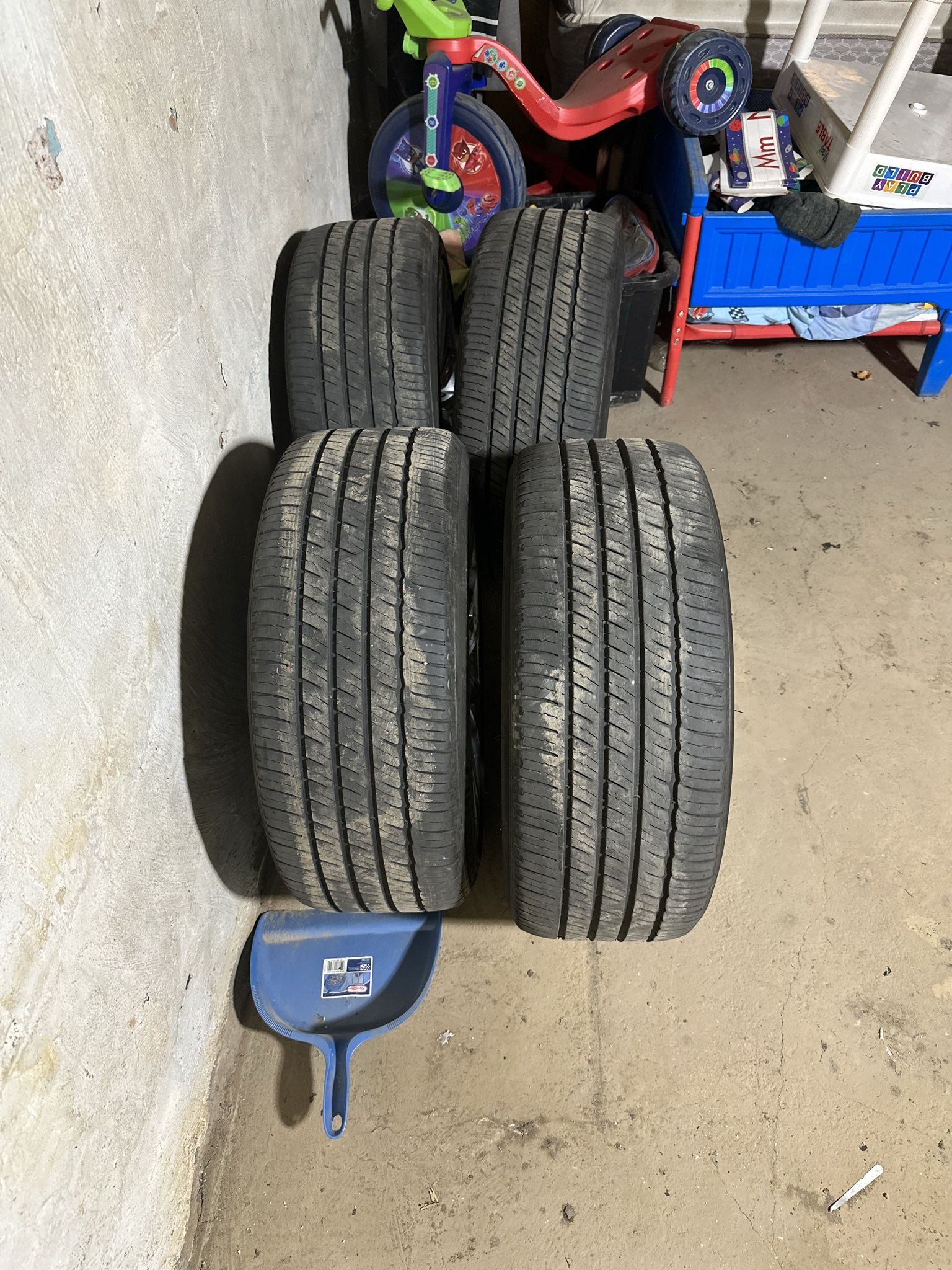 Cadillac Rims And Tires Off Of A 2021 CT5