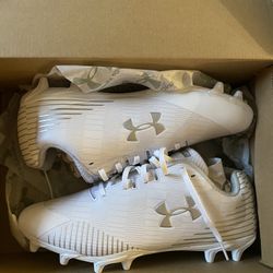 Under Armour Women’s Cleats 9.5 