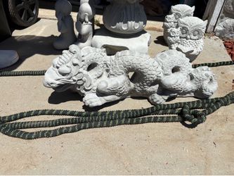 2 heavy cement dragons