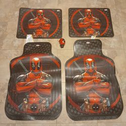 Official Marvel Deadpool Mats And Matching Shifter
