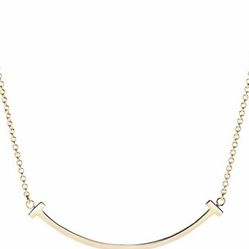 Tiffany 18K Yellow Gold T: Smile Pendant 