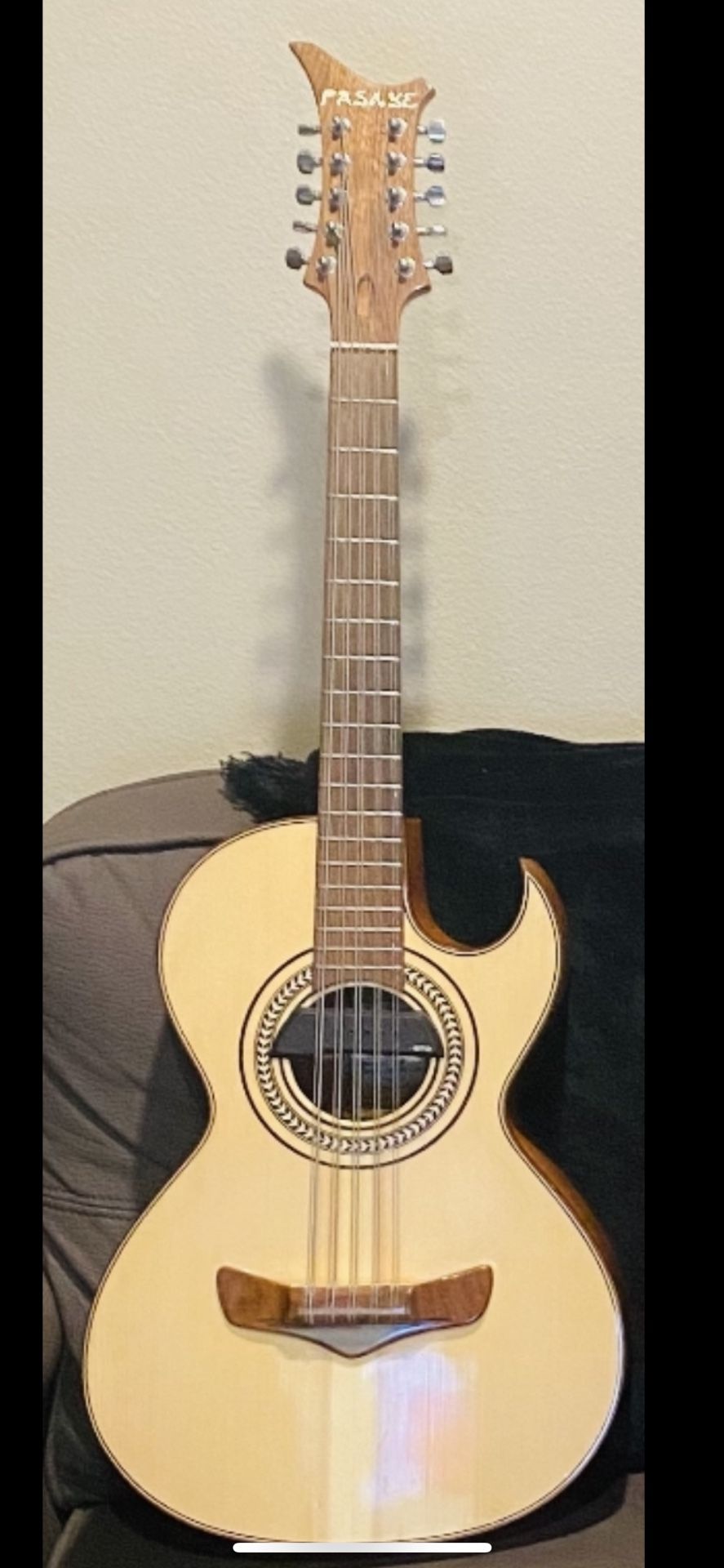 Bajo Quinto Pasaye