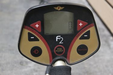 Fisher F2 Metal Detector (Tested/Working)
