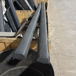 Jeep Gladiator JT Factory Rock Sliders 