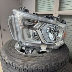 Ram 5th Gen Headlights 