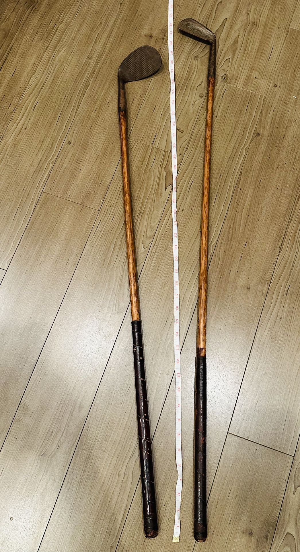 Golf Clubs Vintage / Pair