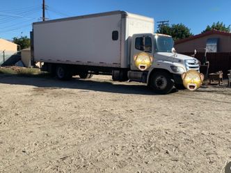 26ft box truck