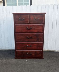 Jumbo Dresser
