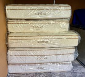 Saatva Queen Mattresses - LIKE NEW! Delivery Available!