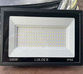 Reflector LED 200 Watts WATERPROOF