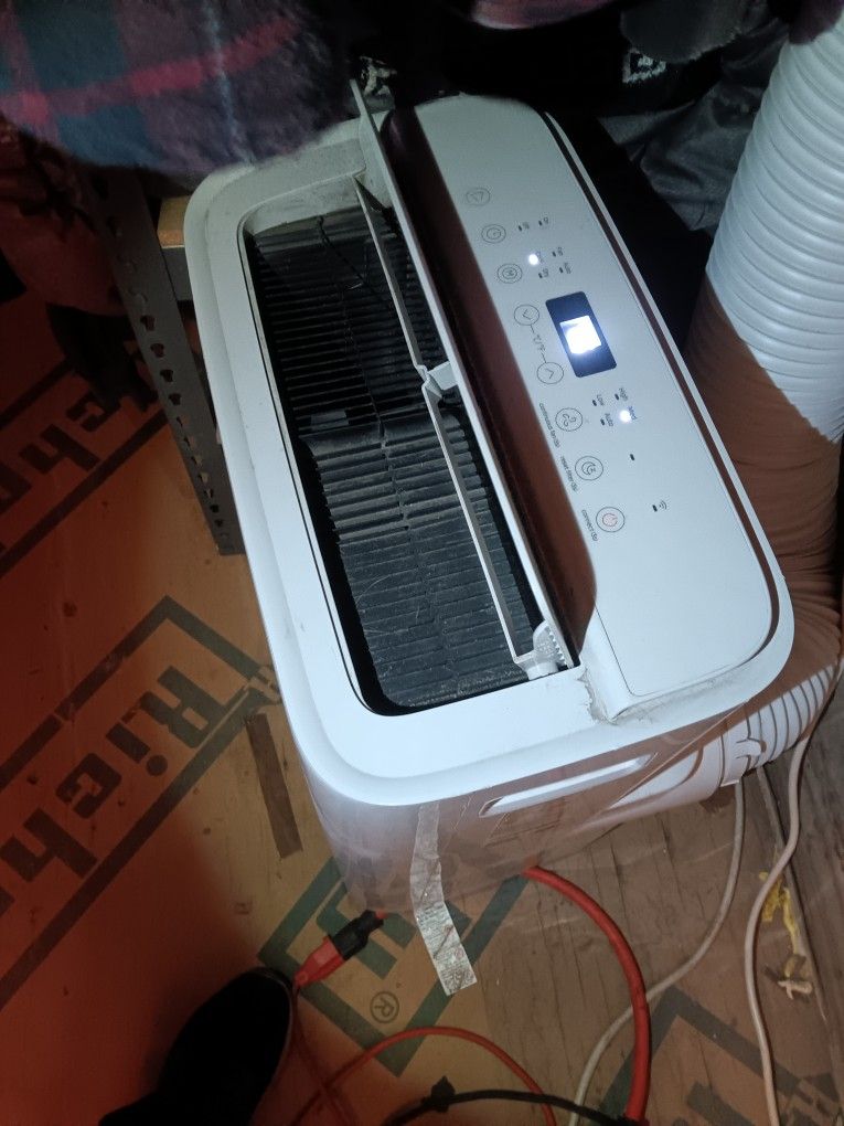 12000 BTU MIDEA PORTABLE WINDOW AC AIR CONDITIONER