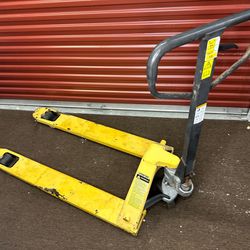 2015 HYSTER YELLOW PALLET JACK HEAVY COMMERCIAL EQUIPMENT LIFTING A1