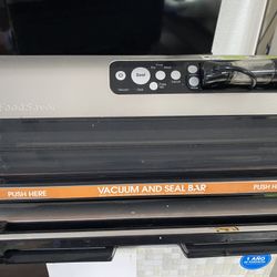 Vacuum And Seal Bar