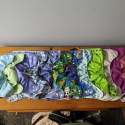 Cloth Pocket Diapers w/ Inserts