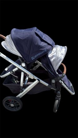 UPPAbaby VISTA Stroller + RumbleSeat – Great Condition – $450 OBO 