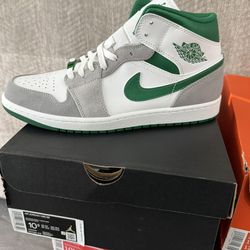 Nike Air Jordan 1