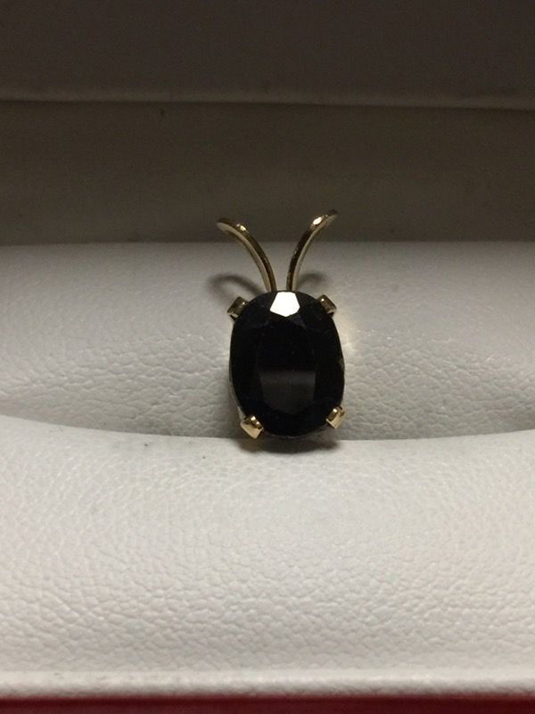 14K Yellow Gold Pendant with Black Gem Stone