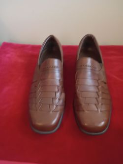 Neil M Shoes Size 9
