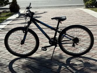 Trek 820