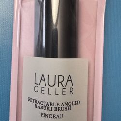 Laura Geller Retractable Angled Kabuki Brush 
