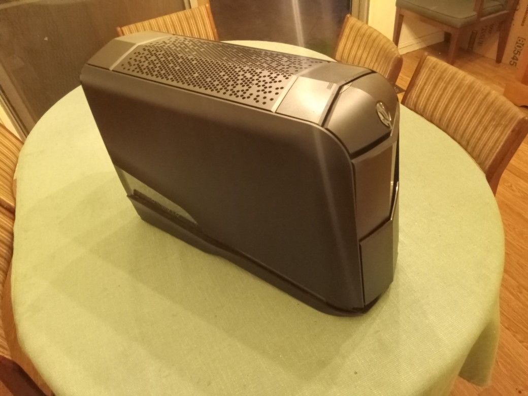 Alienware Aurora R4 Gaming PC for Sale in Santa Ana, CA OfferUp