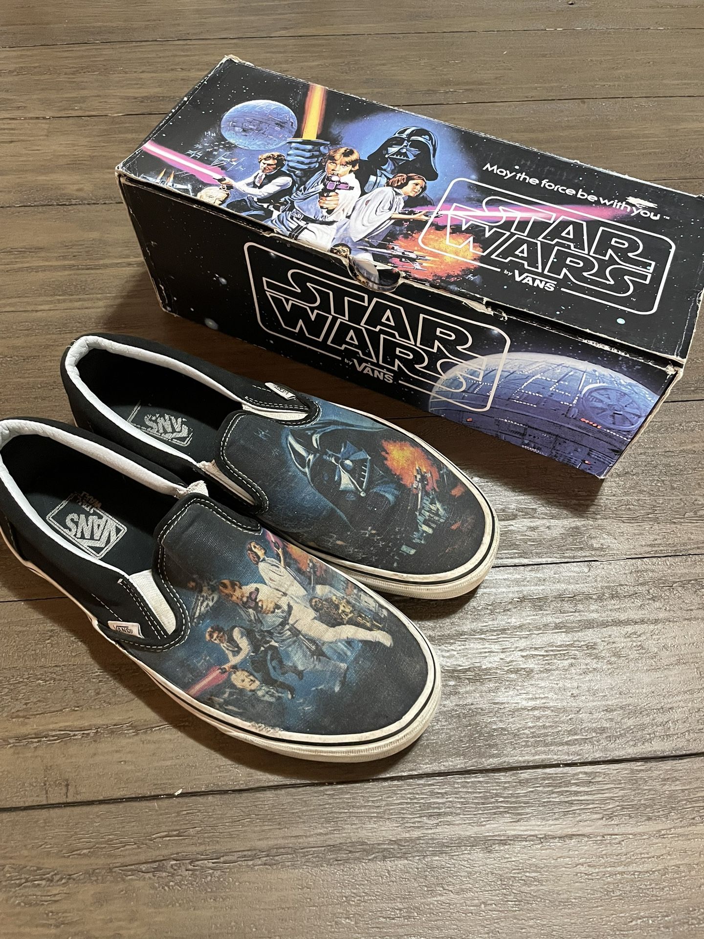 Vans Black Slip-On Sneakers with Star Wars Graphic Vans Classic Slip on x Star Wars  main image 2