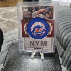 Pete Alonso  Topps Commemorative Team Logo Patch Relic Baseball Card 