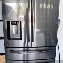 Samsung French Door Refrigerator - Black Stainless