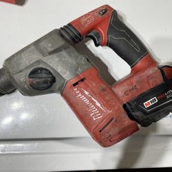 Milwaukee Rotary Hammer 