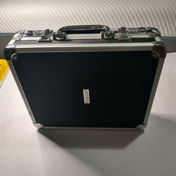 Vaultz Combination Locking Media Binders 128 Capacity - Media Storage Safe Box