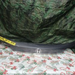 2019-22 Honda HR-V Tail Gate Molding 