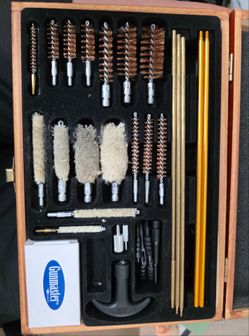 Cleaning kit