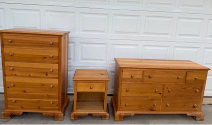 Solid Pine Bedroom Set – Dresser, Chest & Nightstand – Real Wood”