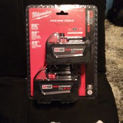 Milwaukee M18 Red Lithium XC 5.0 2Pac